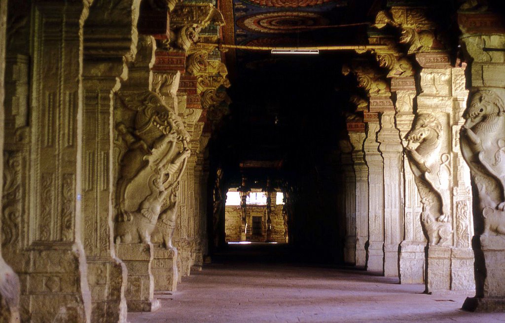 Meenakshi Temple, Tamil Nadu 1987