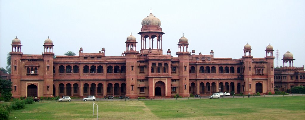 Panoramic view of St. Johns College, M.G.Marg, Agra