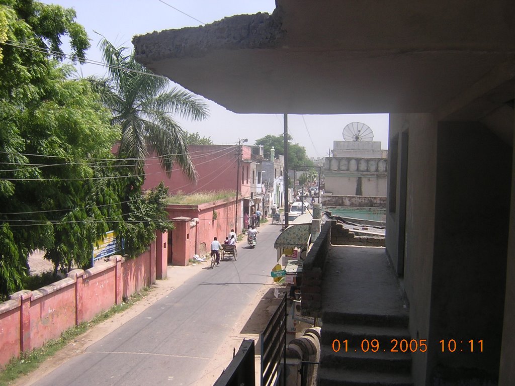 Lal Diggi Road in Aligarh