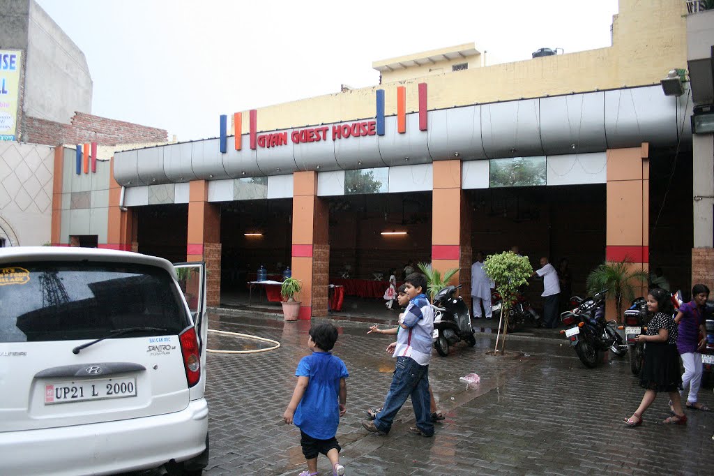 Gyan Guest House, Aligarh