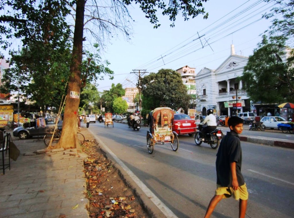 Allahabad  boulevard