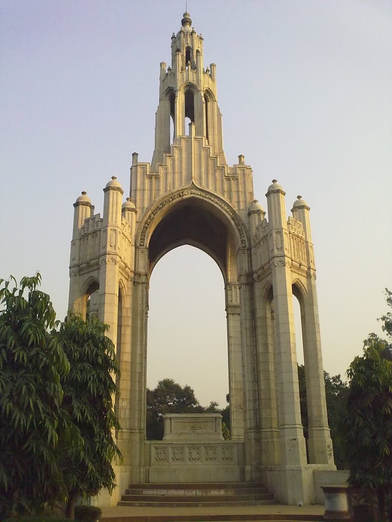 Missing Statue