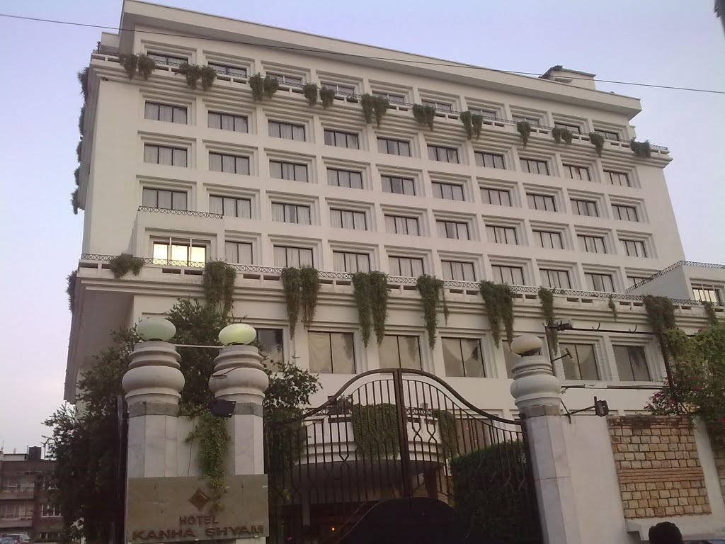 Kanha Shayam Hotel