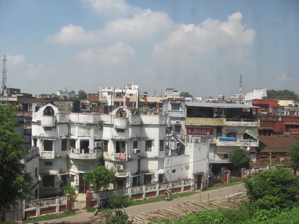 an old regal building, Allhabad