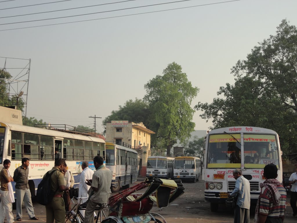 KACHEHRI BUS STATION, Gorakhpur, Uttar Pradesh, India