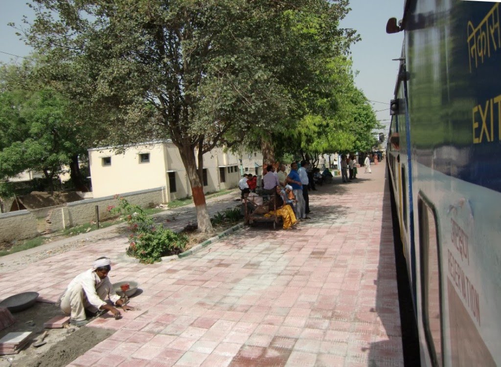 Station on the Varanasi-Delhi Shiv Ganga train trail