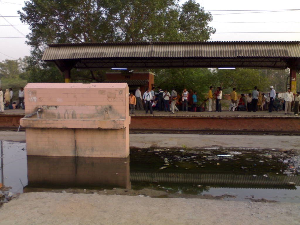 Water Logging at Platform No.2 of Govindpuri Station, Kanpur