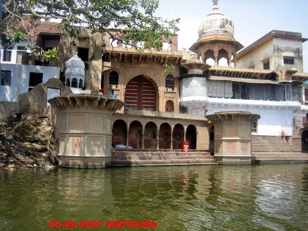 YAMUNA GHAT VEIW FROM BOAT