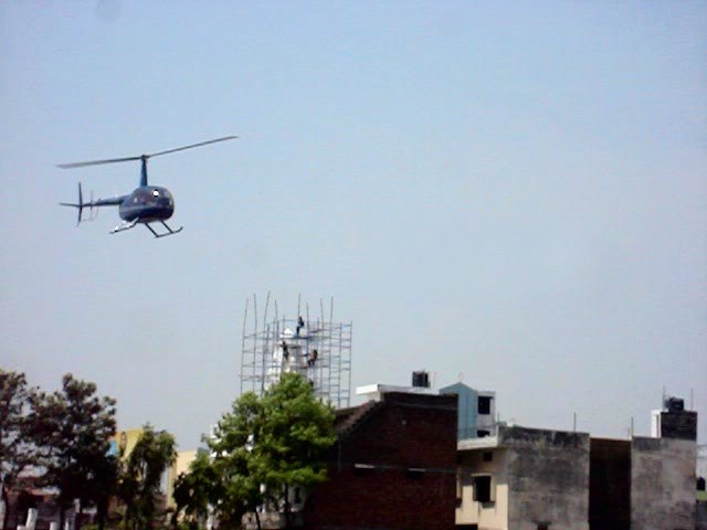 Flower Droping By Helicopter at Rampur Jain Temple