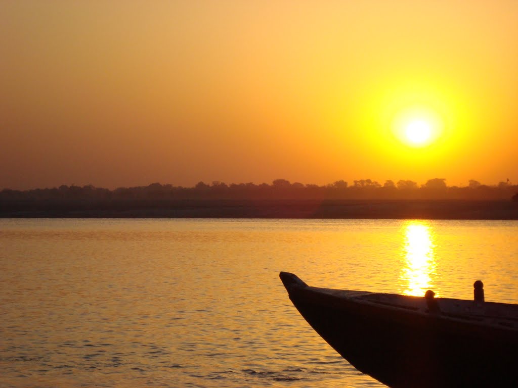 Amanecer en el Ganges India