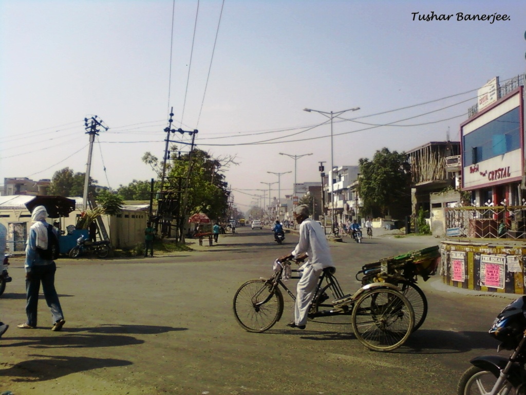 KHALSA COLLEGE AND RAILWAY STATION ROAD JUNCTION