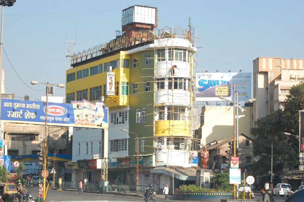 DPAK MALHOTRA, Lokmanya Tilak Chowk, Pune City, Maharashtra, Bharat