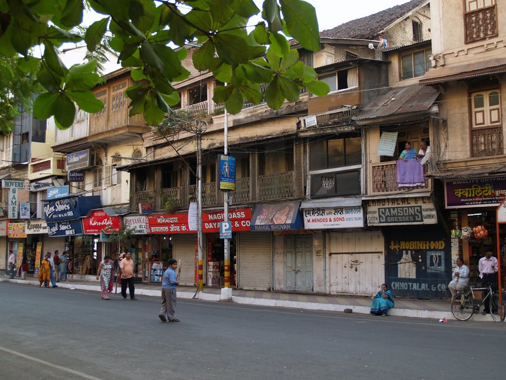 Balcones at MG Road