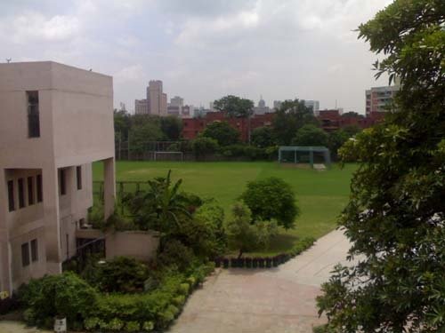 Zakir Hussain College