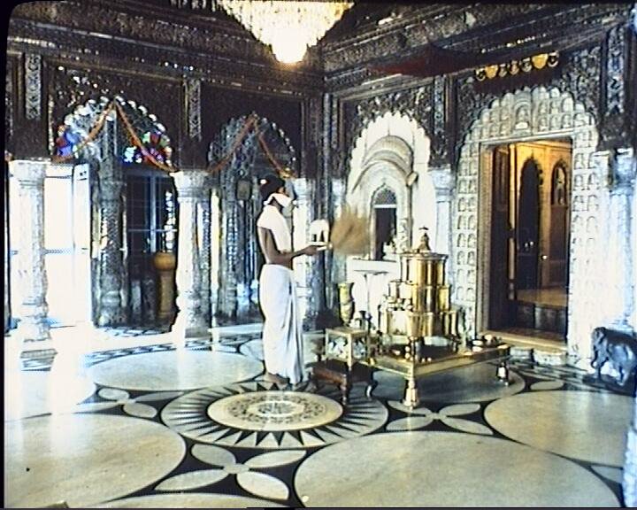 Calcutta - Temple jaïn (intérieur)