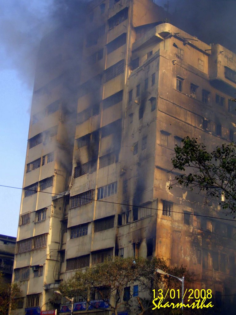 YESTARDAY FIRE FIGHTER FIGHT THROUGH OUT DAY AND NIGHT BUT STILL BURNING INSIDE