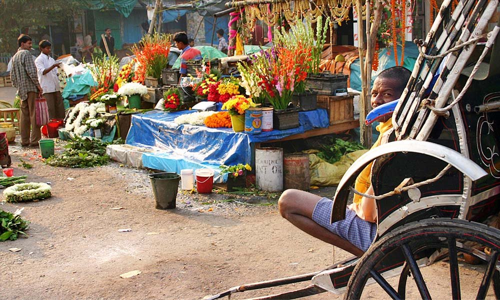 FLOWER MARKET --CALCUTTA