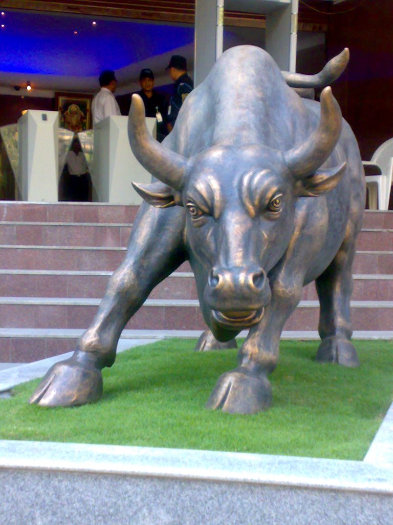 Bull @ Bombay Stock Exchange