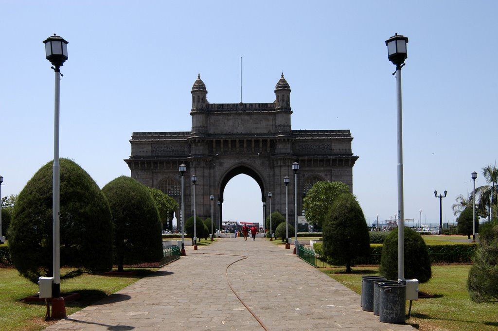 Bombay: Gateway of India
