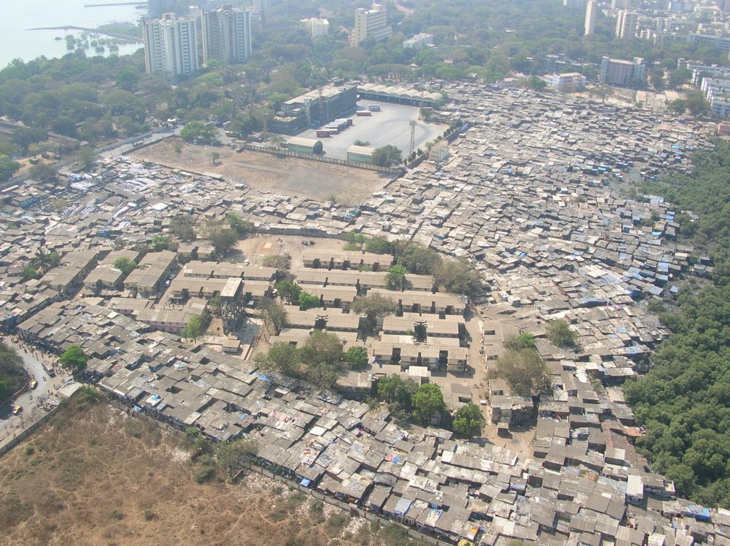 Slum Behind WTC Mumbai