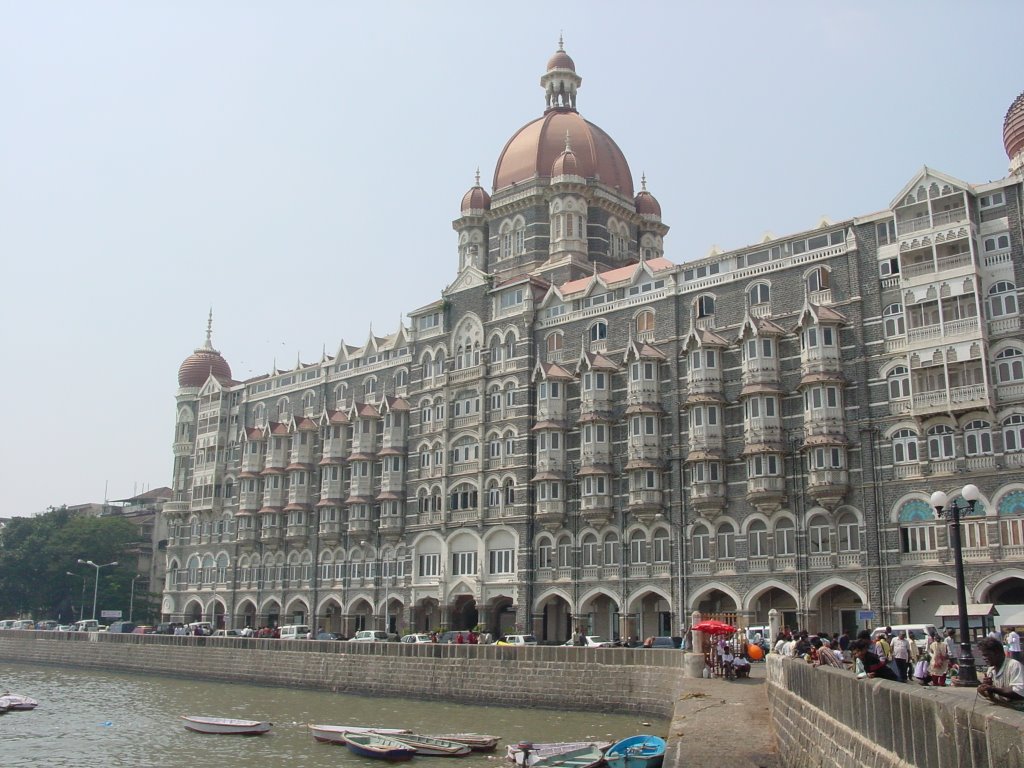 Taj Mahal Hotel