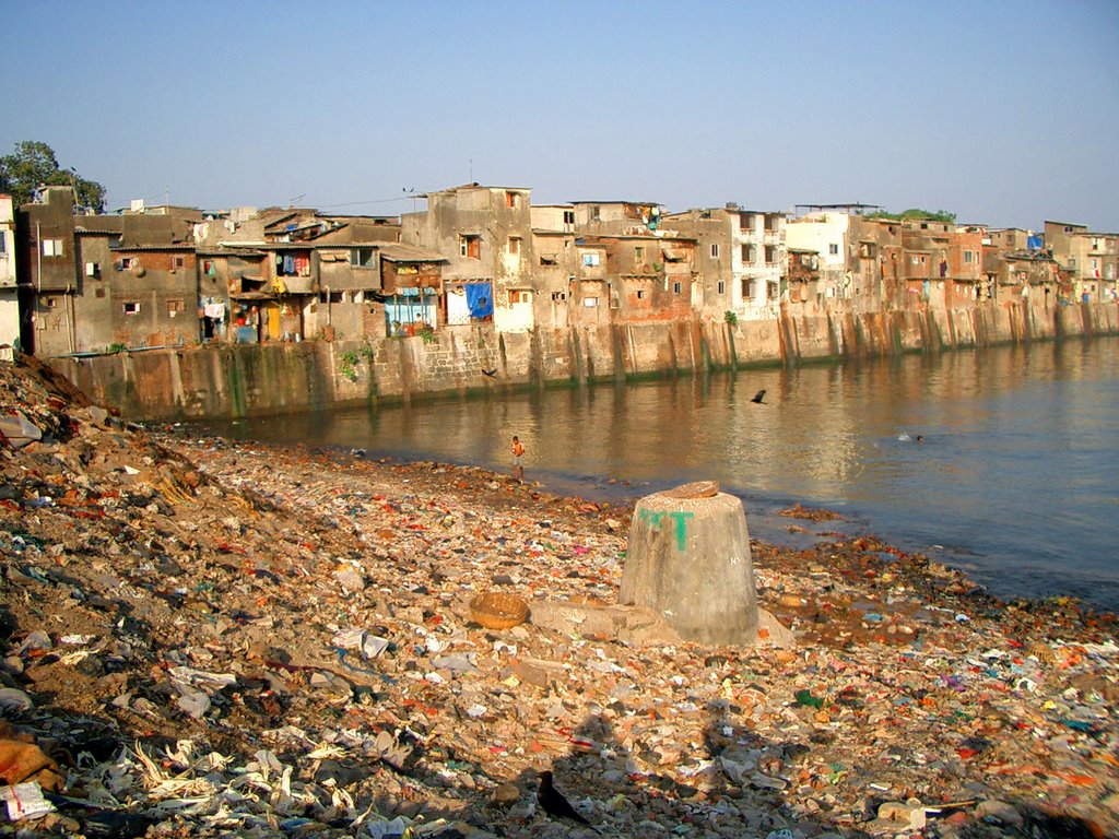 Mumbai Slum - Apr.2003