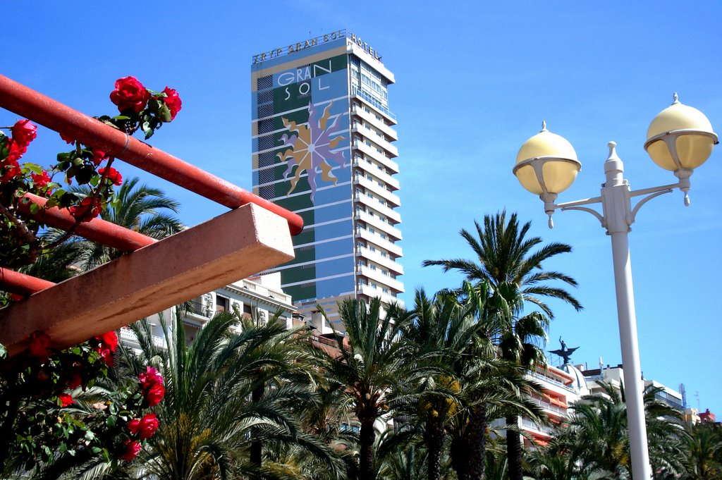 - Hotel "GRAN SOL" -