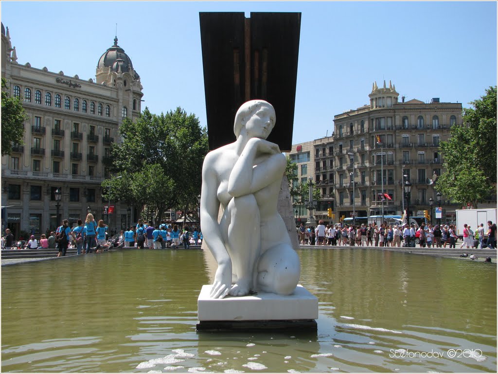 Barcelona Spain 2010  - Plaça de Catalunya