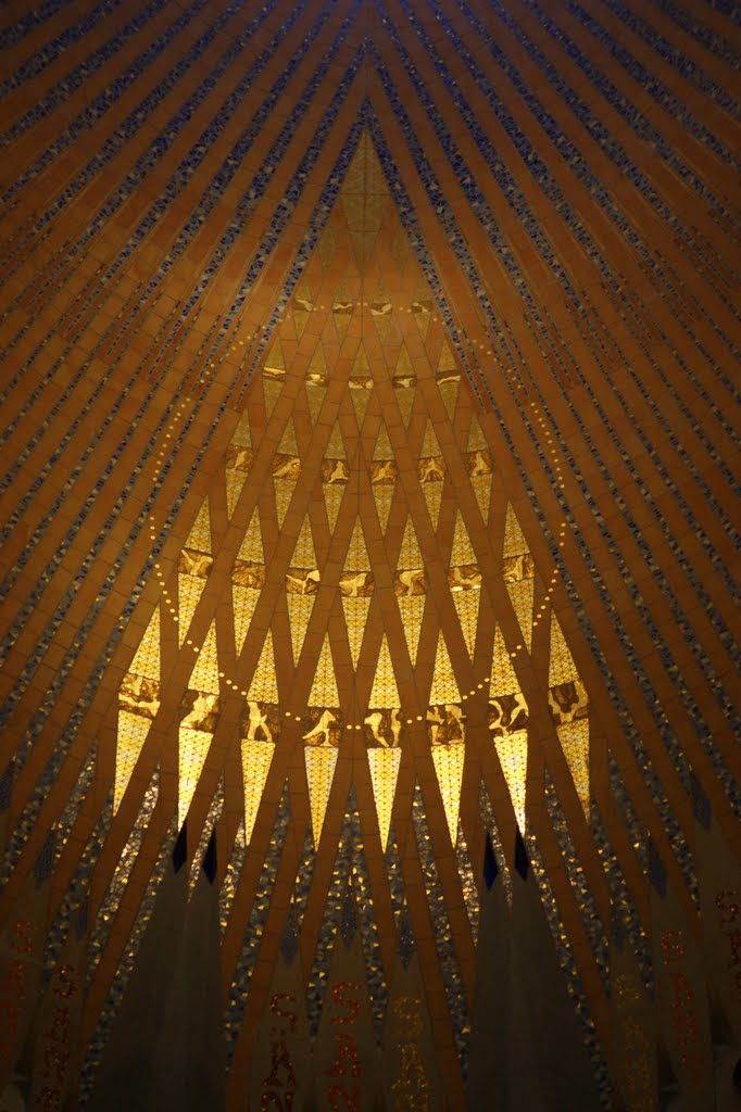 Light in Temple de la Sagrada Família.