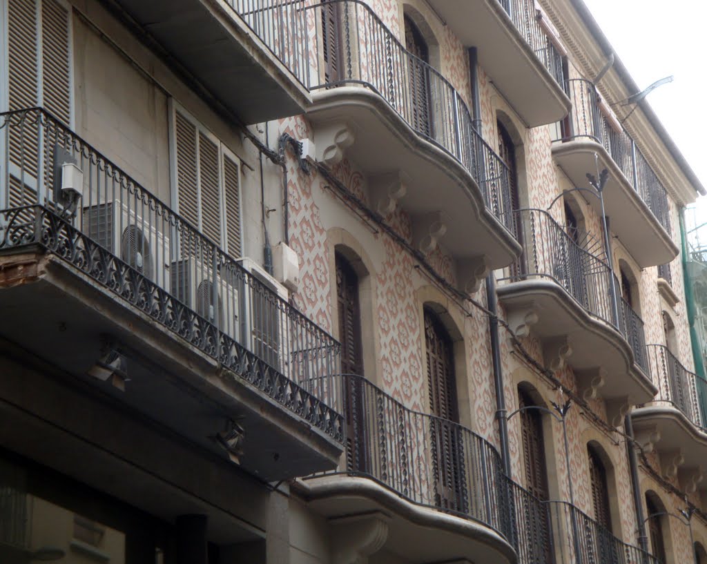 Casa Serigrafiada, en la C. Alfonso XII
