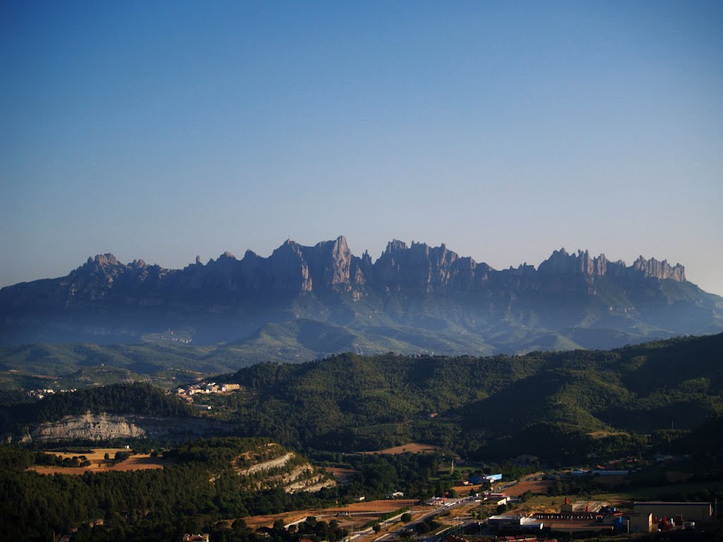 Muntanyes de Montserrat (vista des de Bufalvent, Manresa)