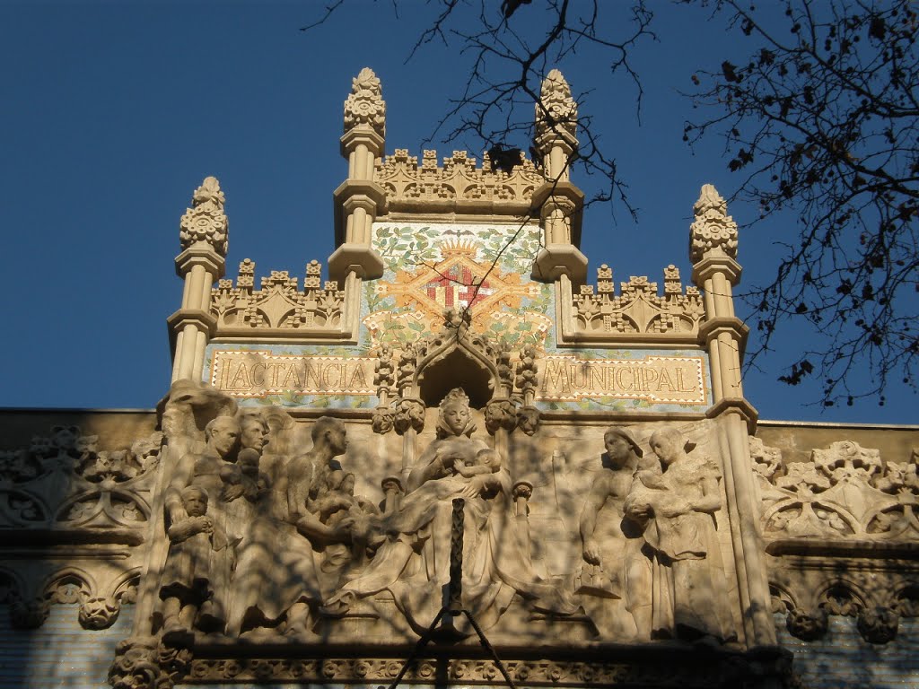 LA CASA DE LA LACTANCIA  (ampliar)