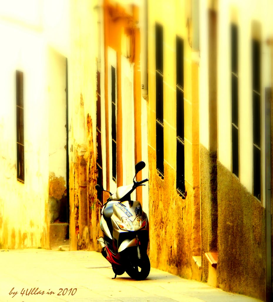 Steep street in Caceres downtown