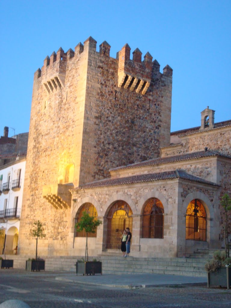 CACERES