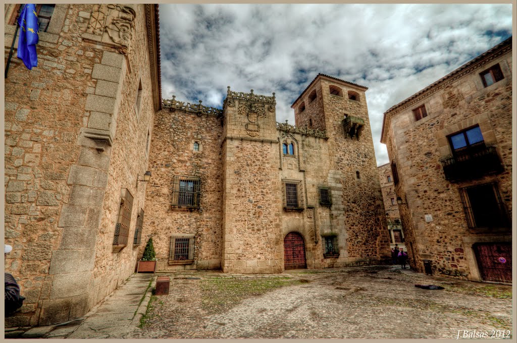Cáceres: Casa de los Golfines de Abajo.