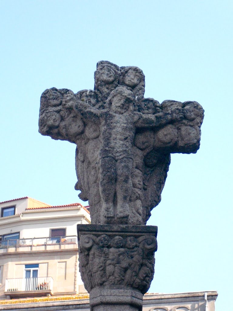 Cruceiro de El Berbés. Vigo