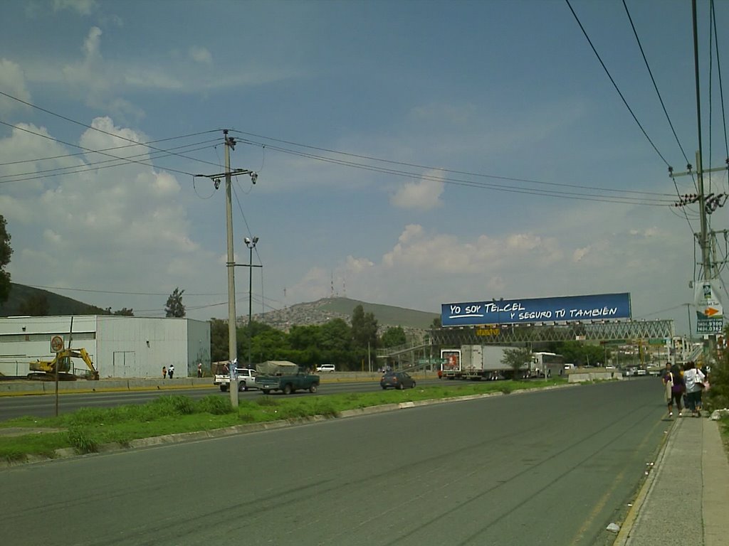 Periferico Sur y Ave Colon, Santa Maria Tequepexpan, Tlaquepaque , Jalisco, Mexico.