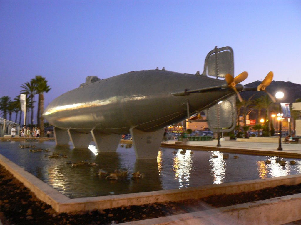 Submarino de Isaac Peral. 1º del Mundo. Cartagena.