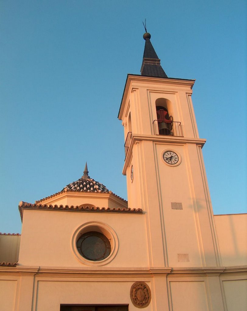 Iglesia de Santiago Apóstol (Santa Lucía)