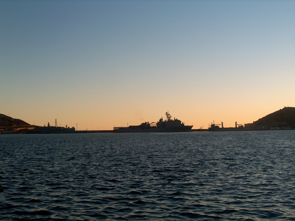Dique de la Curra al Atardecer