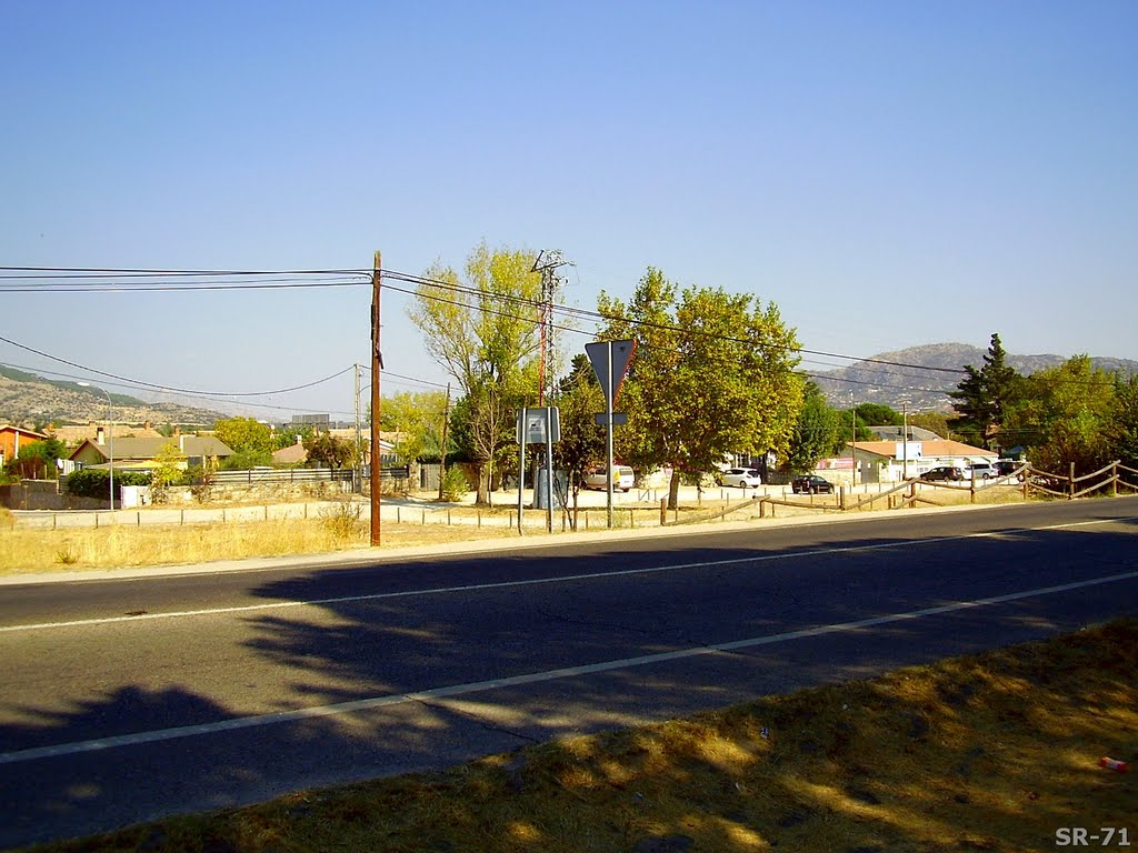 Av. de la Victoria SR-71