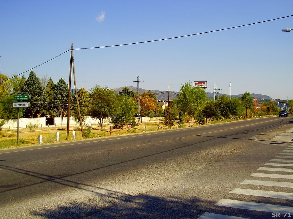 Av. de la Victoria SR-71