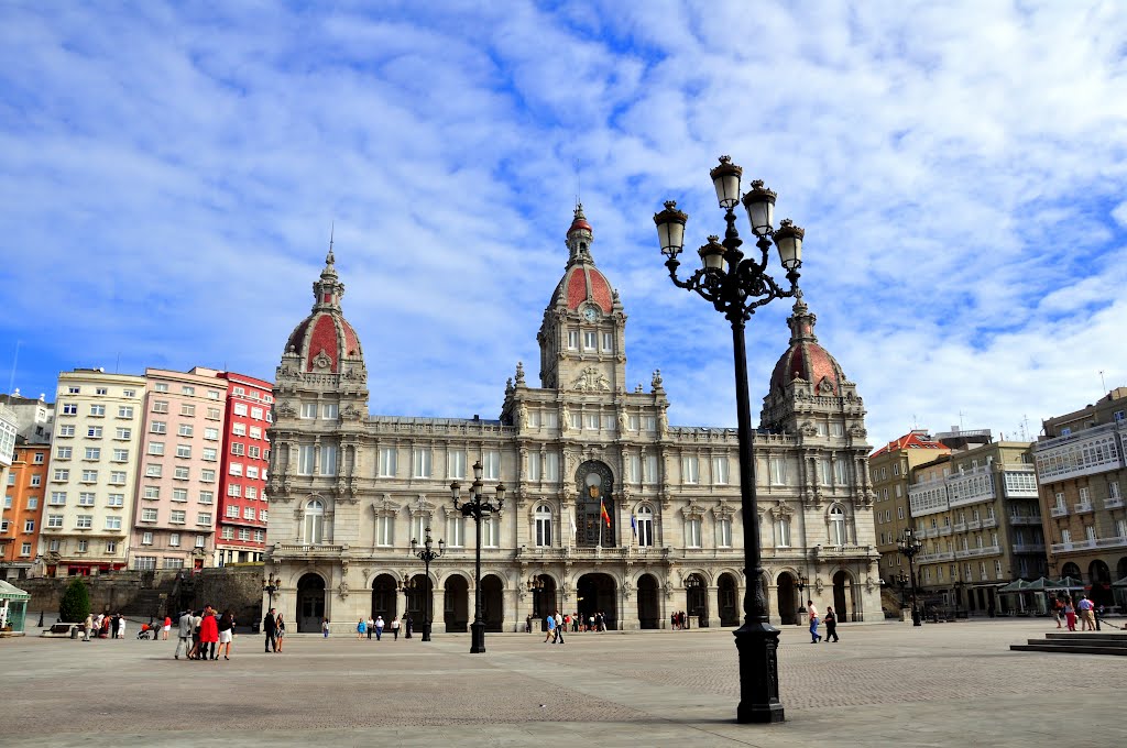Plaza Maria Pita y Palacio Municipal