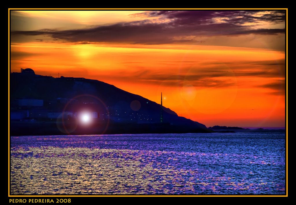atardecer. Naranja sobre violeta