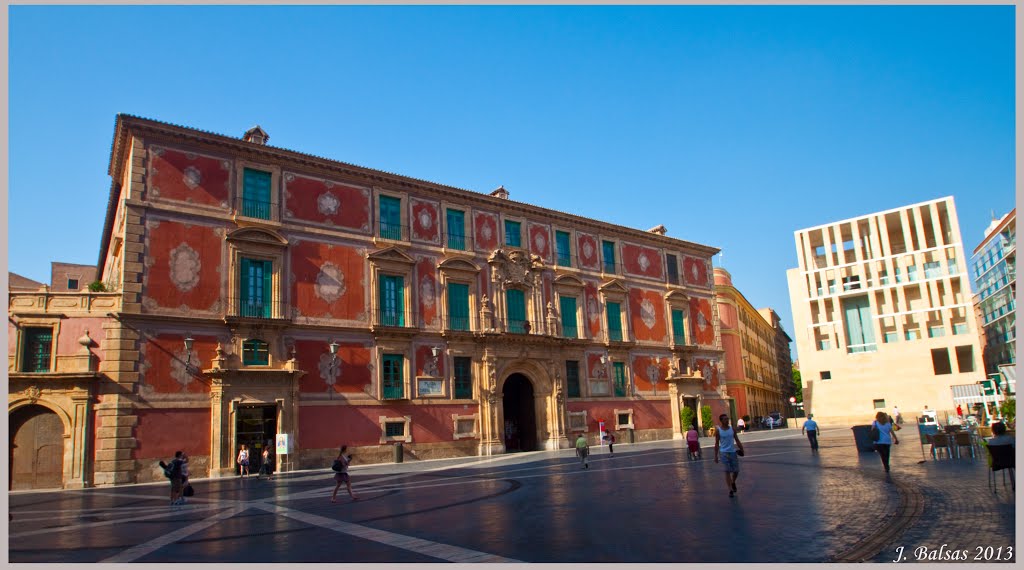 Murcia: Plaza del Cardenal Belluga.