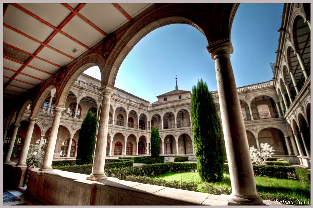 Murcia: Claustro Campus de La Merced.