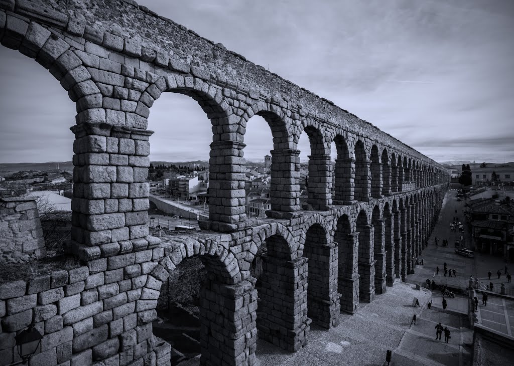 Ecce Romani - Acueducto de Segovia