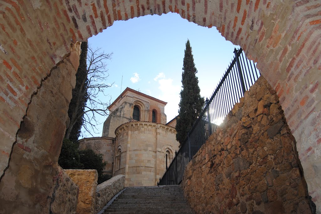 SEGOVIA. San Juan de Los Caballeros