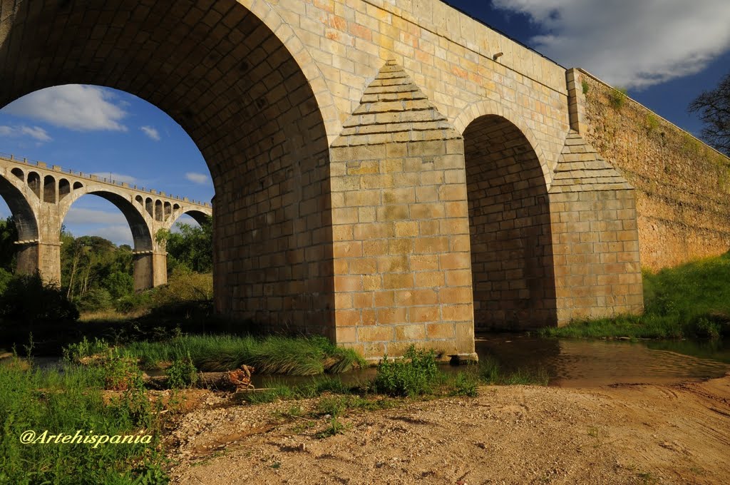 Puente sobre el río Golmayo y el Viaducto. Soria