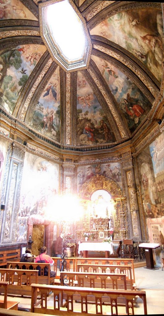 San Saturio. Interior capilla. vertical Soria redim